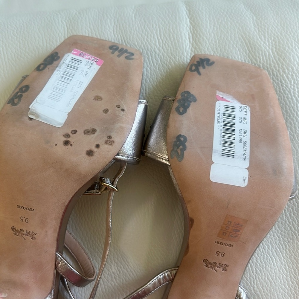 COACH Kyra Metallic Leather Sandal - Picture 15 of 16